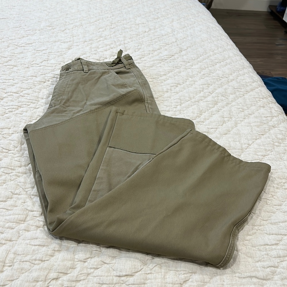 Columbia - Men’s hunting/brush jeans -EUC